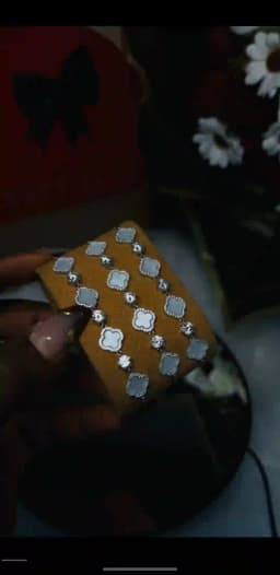 https://blinkers-bucket.nyc3.digitaloceanspaces.com/production/uploads/new/adds/QpYTG9JzLW4u28m.webp