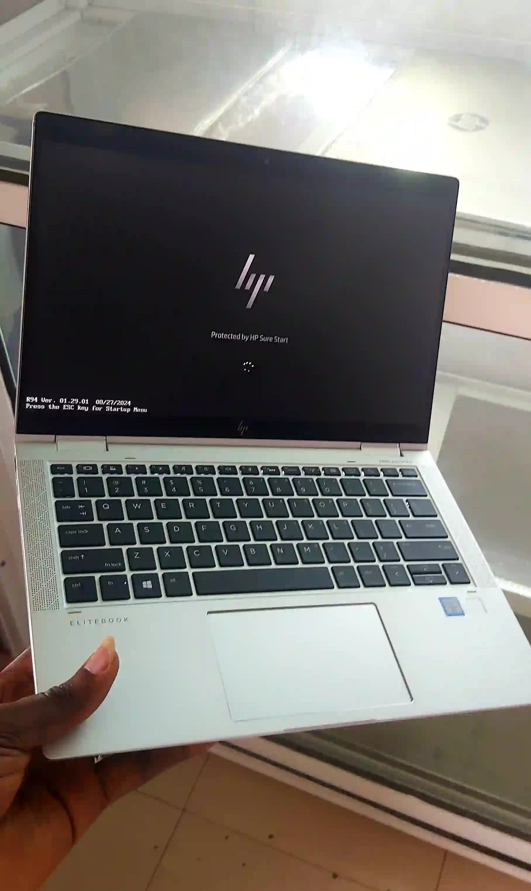 https://blinkers-bucket.nyc3.digitaloceanspaces.com/production/uploads/new/adds/ZCo5dHEkeaJk09t.webp