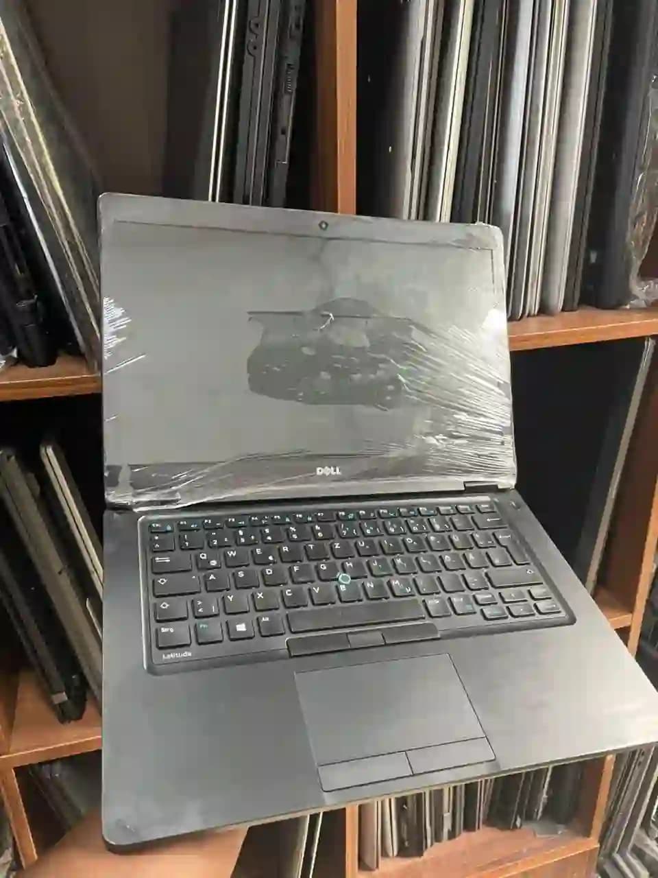 https://blinkers-bucket.nyc3.digitaloceanspaces.com/production/uploads/new/adds/kWCvpc6WfcpduGJ.webp