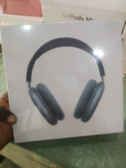 https://blinkers-bucket.nyc3.digitaloceanspaces.com/production/uploads/new/adds/o6G2M3YNPXAvOTA.webp
